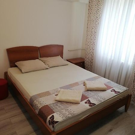 Dunavski Kej Novi Sad Ngoại thất bức ảnh