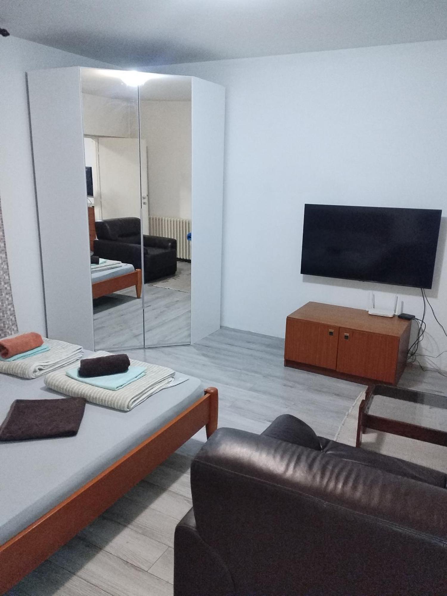 Dunavski Kej Novi Sad Ngoại thất bức ảnh